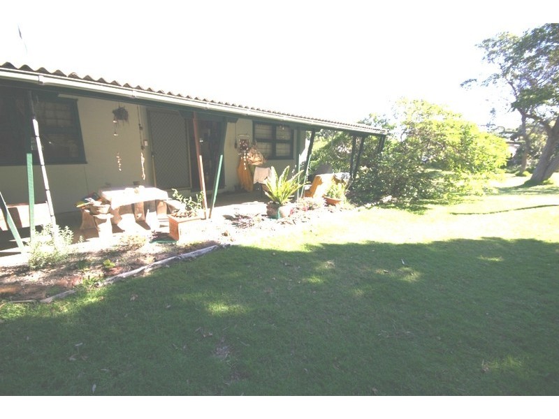 75 Mooloomba Road, Point Lookout QLD 4183