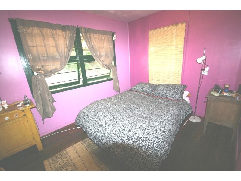 75 Mooloomba Road, Point Lookout QLD 4183