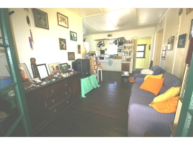 75 Mooloomba Road, Point Lookout QLD 4183