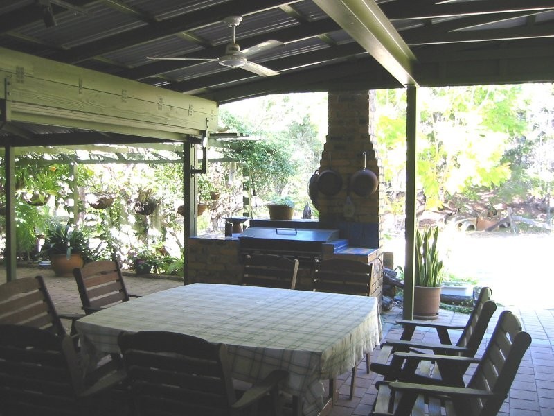 16 Cumberland, Amity Point QLD 4183