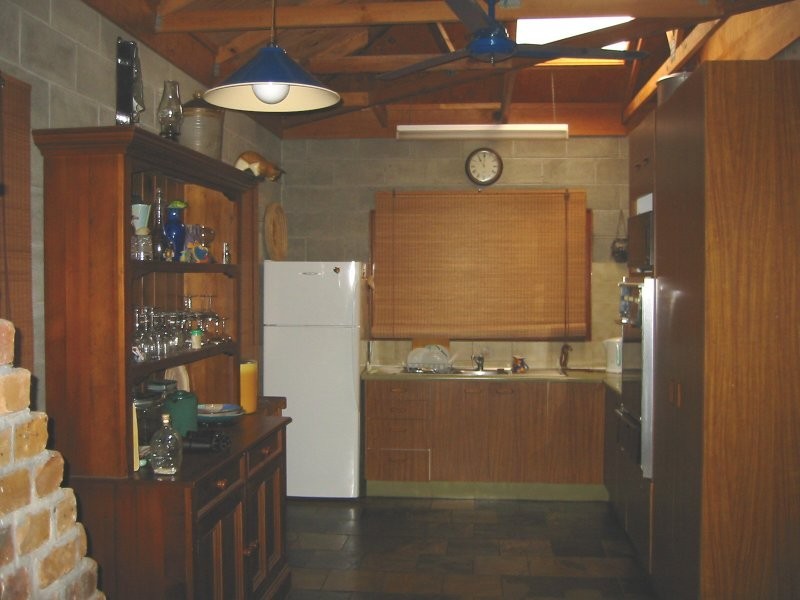 16 Cumberland, Amity Point QLD 4183