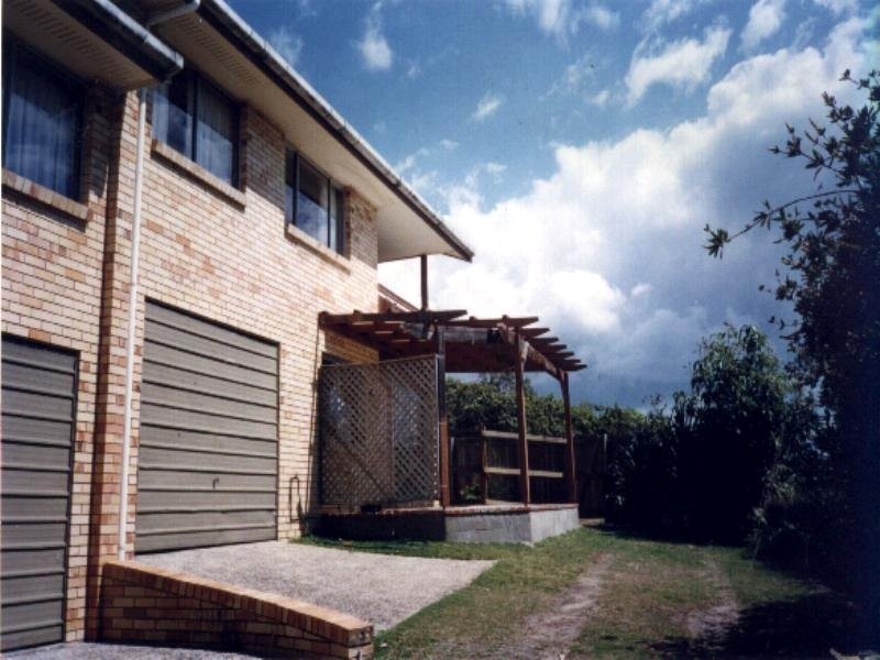 10 Cutter Street, Point Lookout QLD 4183