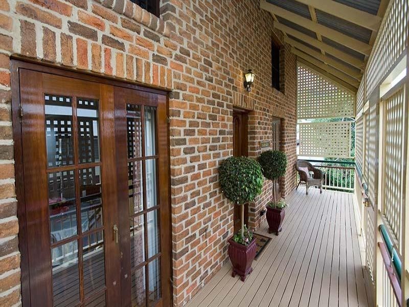 101 Bradley St, Spring Hill QLD 4000