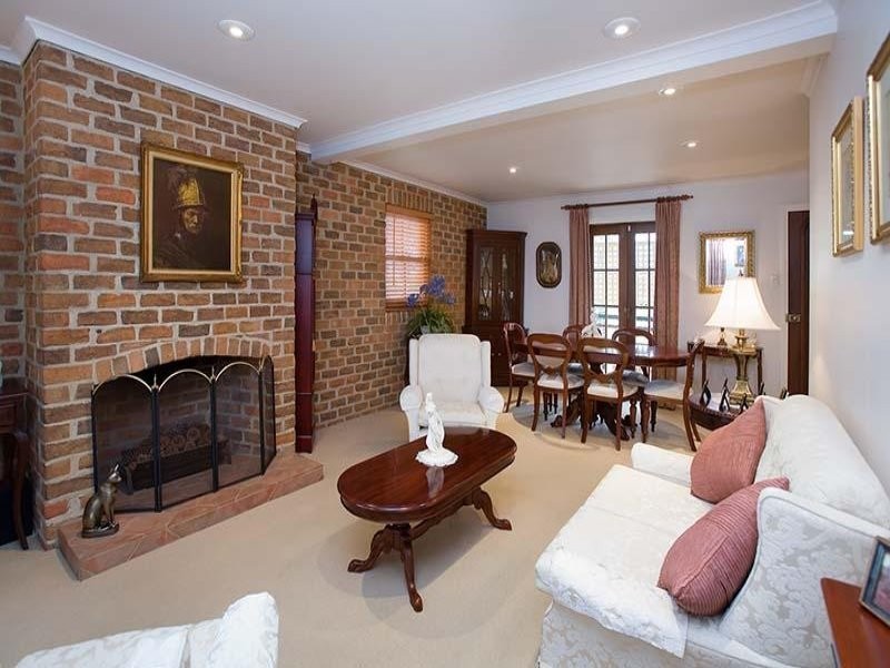 101 Bradley St, Spring Hill QLD 4000