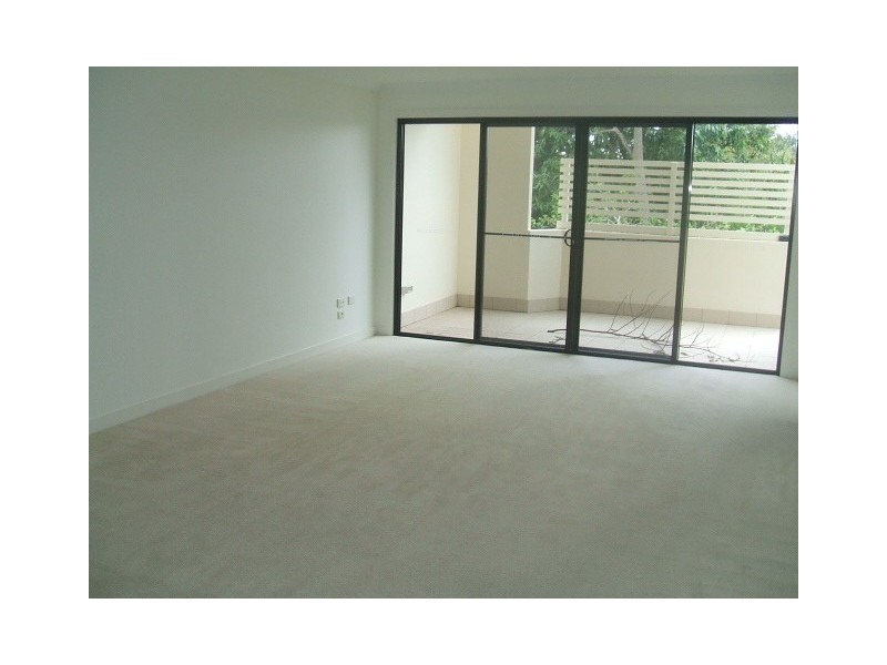 2/310 Hawthorne Road, Hawthorne QLD 4171
