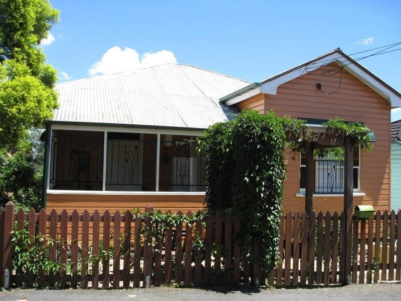 187 Gladstone Rd, Highgate Hill QLD 4101