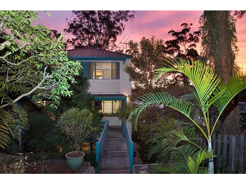 78 Orchard Tce, St Lucia QLD 4067
