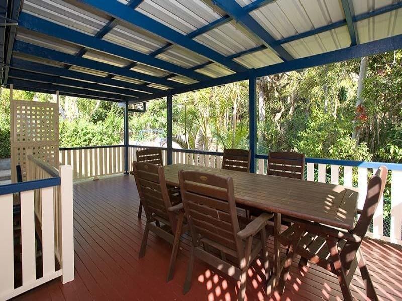 52 Bromwich St, The Gap QLD 4061