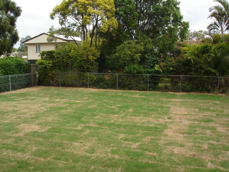 64 Charlie St, Zillmere QLD 4034