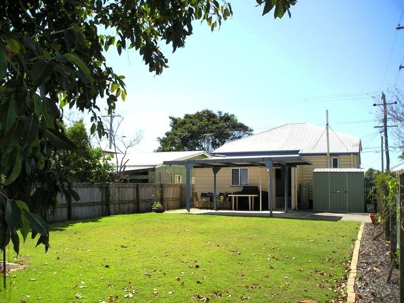258 Beaconsfield Tce, Brighton QLD 4017