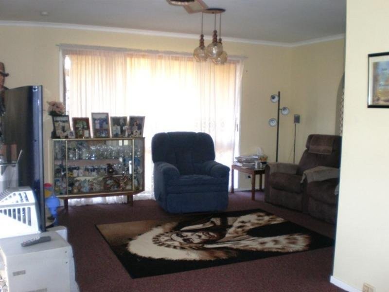 10 Seymour St, Deception Bay QLD 4508