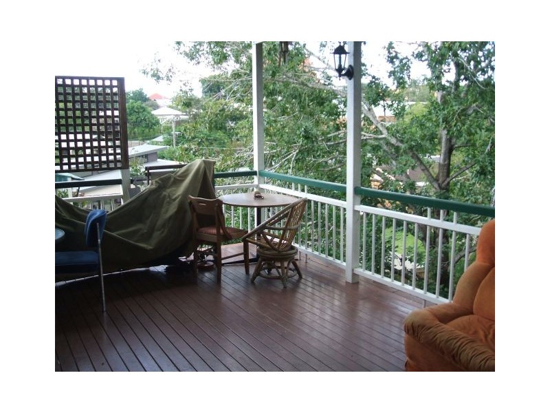 12 Macartney Street, Paddington QLD 4064