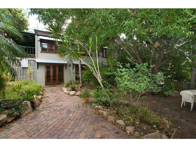 97 Bradley Street, Spring Hill QLD 4000