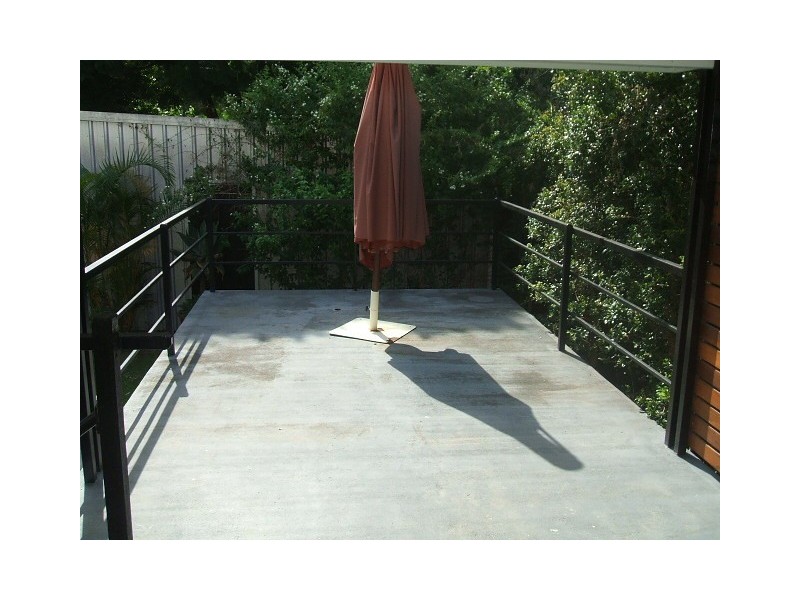 19 Lorward Avenue, Bardon QLD 4065