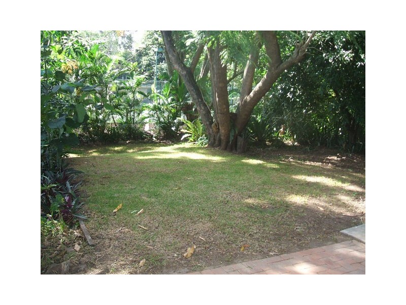 19 Lorward Avenue, Bardon QLD 4065