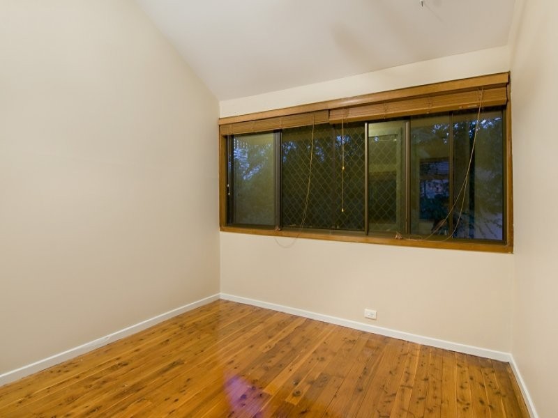 76  Twilight St, Kenmore QLD 4069