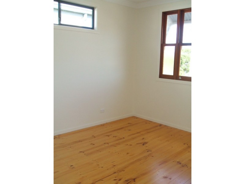 122 Armstrong Street, Cannon Hill QLD 4170