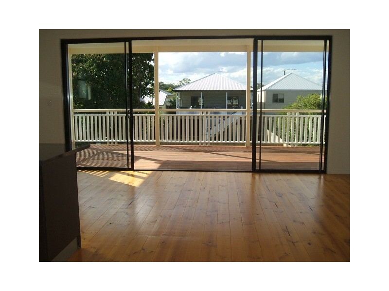 122 Armstrong Street, Cannon Hill QLD 4170