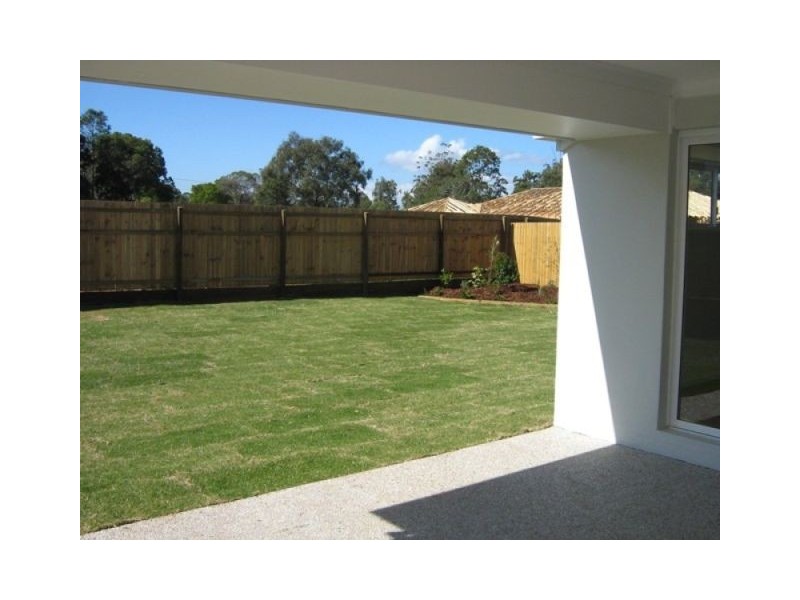 16 Brown Street, Moggill QLD 4070