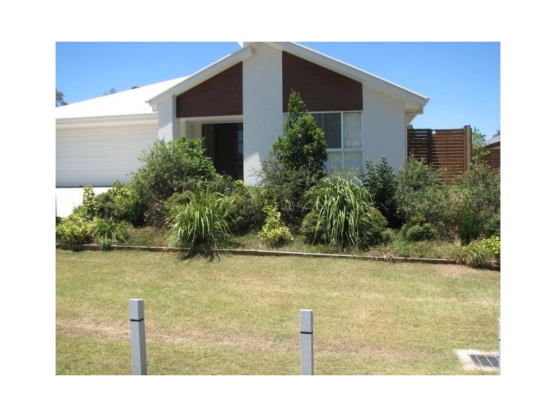 16 Brown Street, Moggill QLD 4070