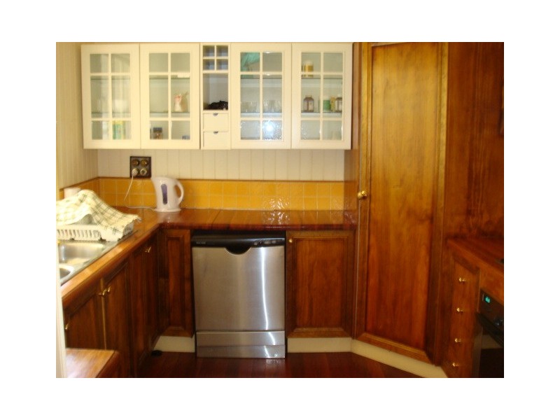 111 Rogers Street, Spring Hill QLD 4000