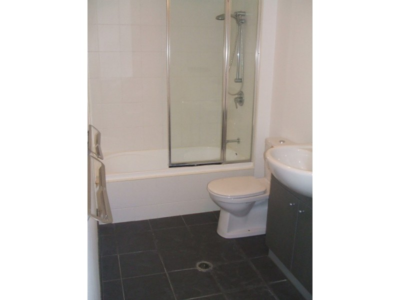 121/587 Gregory Terrace, Bowen Hills QLD 4006