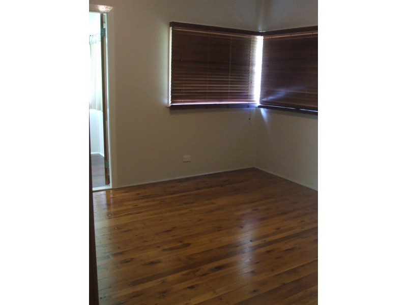 1 Sydney Street, Fairfield QLD 4103