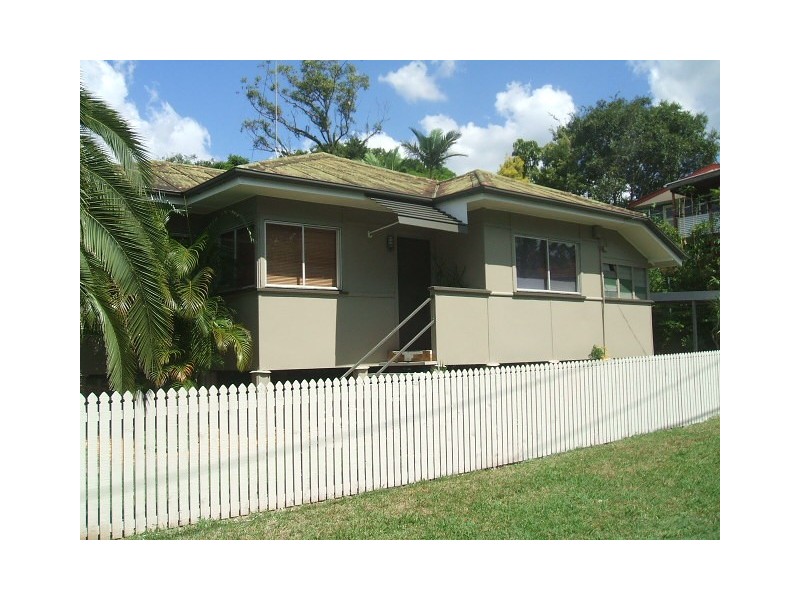 1 Sydney Street, Fairfield QLD 4103