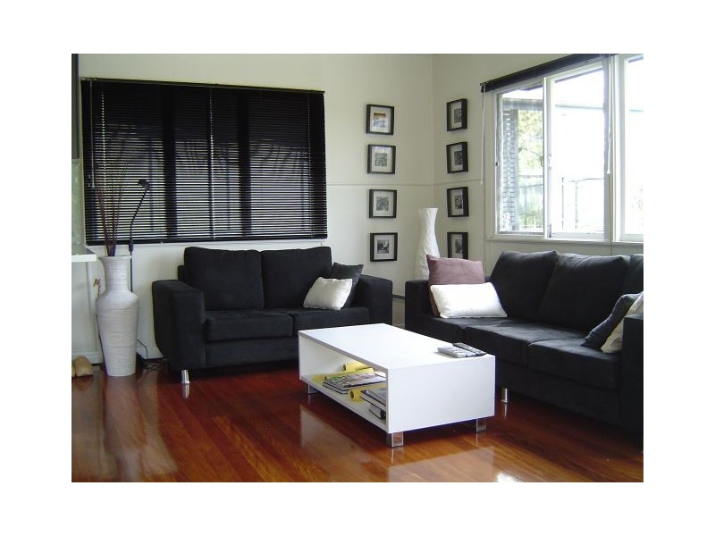 112 Outlook Crescent, Bardon QLD 4065