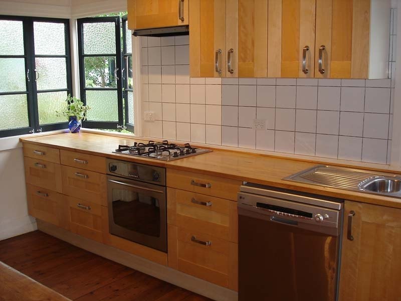 27 Stuartholme Road, Bardon QLD 4065