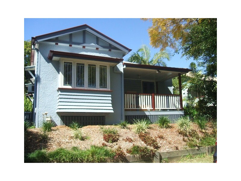 23 Bowman Parade, Bardon QLD 4065