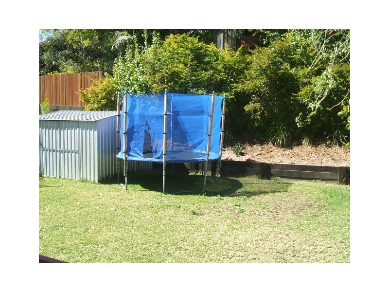 23 Bowman Parade, Bardon QLD 4065