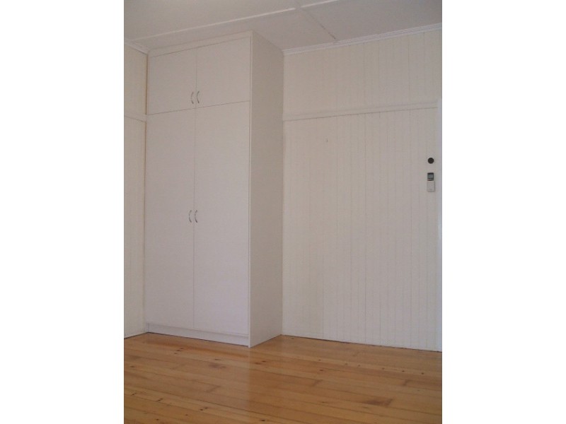 45 Outlook Crescent, Bardon QLD 4065