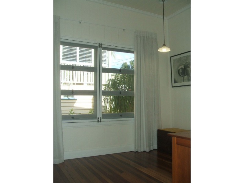 19 Claremont Street, Red Hill QLD 4059