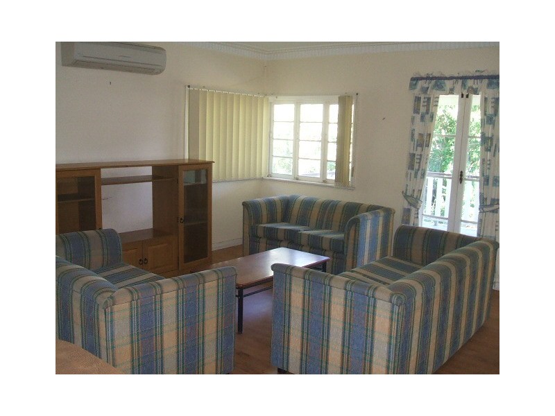 22 Vimy Street, Bardon QLD 4065