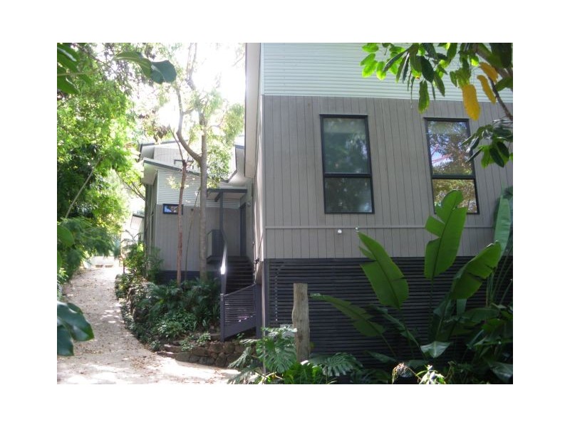 91 Stuartholme Road, Bardon QLD 4065