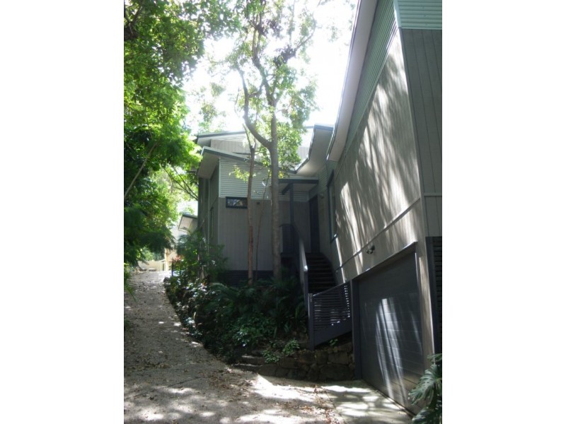 91 Stuartholme Road, Bardon QLD 4065