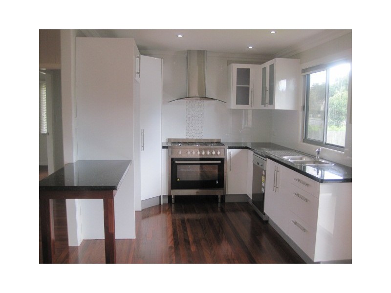 32 Bowen Street, Windsor QLD 4030