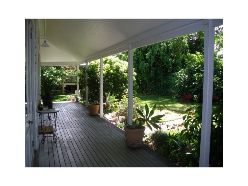 28 Arthur Terrace, Red Hill QLD 4059