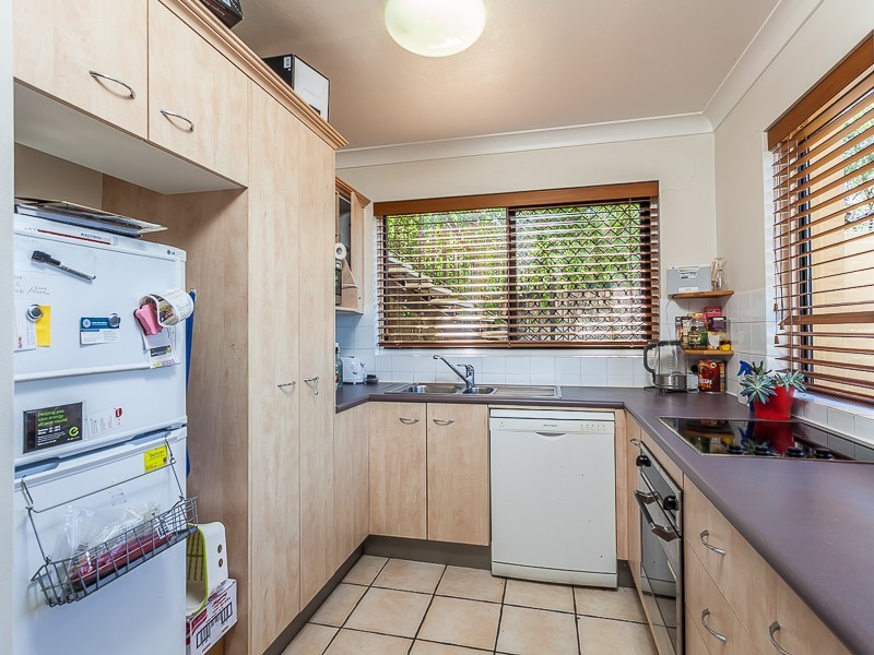 1/31 Sisley Street, St Lucia QLD 4067