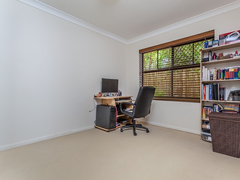 1/31 Sisley Street, St Lucia QLD 4067