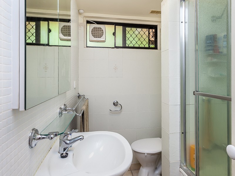 1/31 Sisley Street, St Lucia QLD 4067