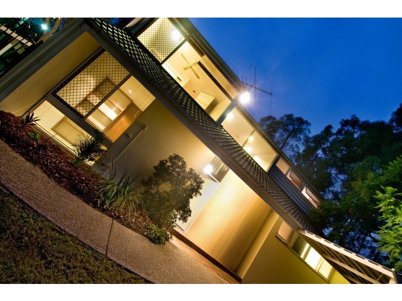76 Twilight Street, Kenmore QLD 4069