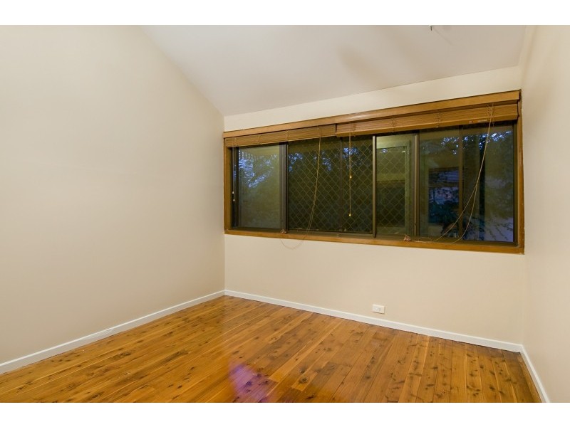 76 Twilight Street, Kenmore QLD 4069