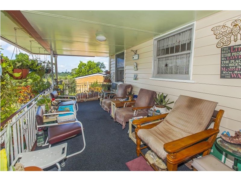 72 Outlook Crescent, Bardon QLD 4065