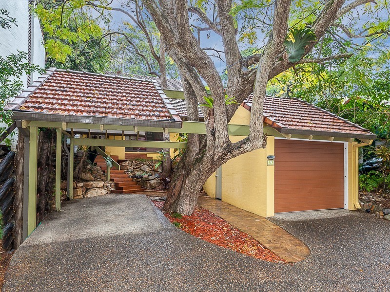 63 Ironside Street, St Lucia QLD 4067