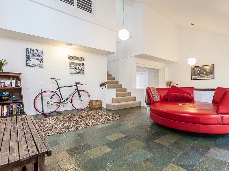 63 Ironside Street, St Lucia QLD 4067