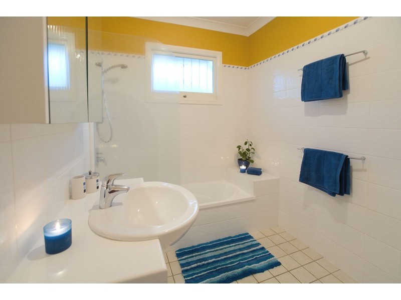 9 Harriet Street, Red Hill QLD 4059