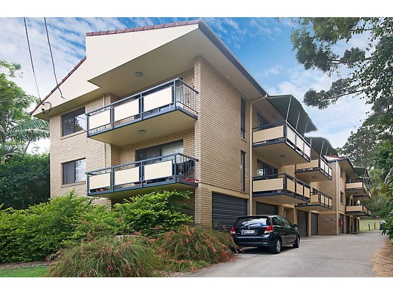 2/8 Bryce Street, St Lucia QLD 4067