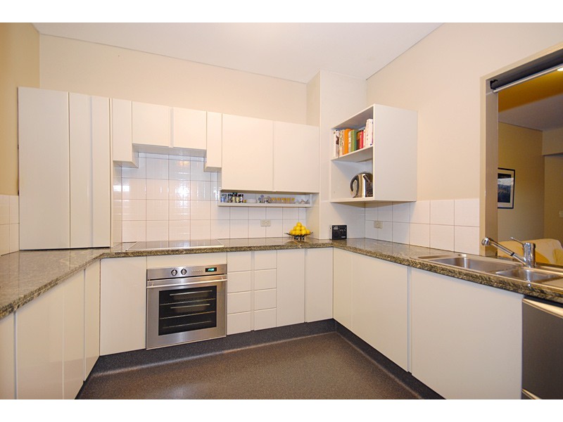 3/40. Cambridge Street, Red Hill QLD 4059